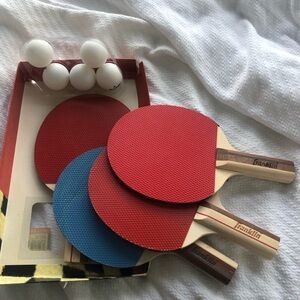 Franklin Red and Blue Table Tennis Set